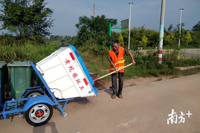 南雄新景 保潔電動(dòng)車開進(jìn)村，垃圾清運(yùn)革新助力農(nóng)村人居環(huán)境大變樣